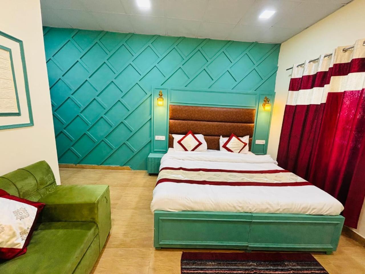 Hotel Amar موسوري المظهر الخارجي الصورة