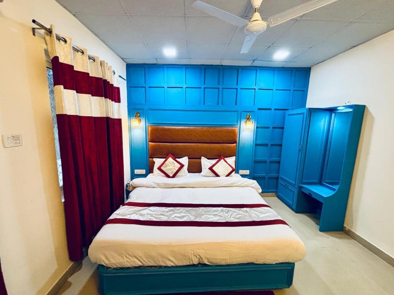 Hotel Amar موسوري المظهر الخارجي الصورة